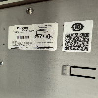 Thermo NanoDrop 8000 UV/Vis Spectrophotometer image 1